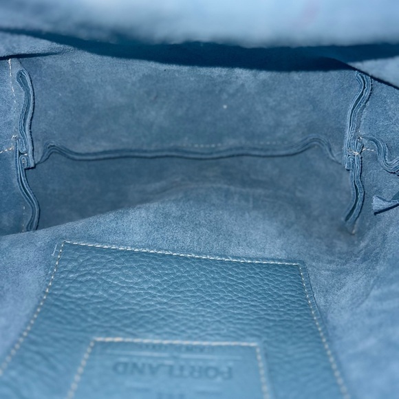 Portland Leather Dream Shoulder Bag - Picture 7 of 12